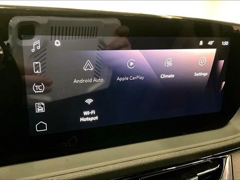 Used 2024 Buick Envista Avenir image 35