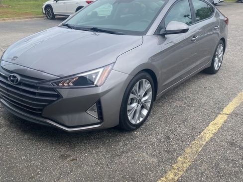 Used 2020 Hyundai Elantra Value Edition image 1