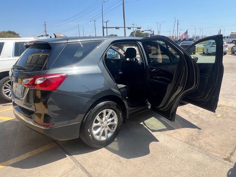 Used 2020 Chevrolet Equinox LT FWD image 11