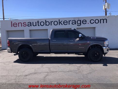 Used 2019 RAM 3500 Laramie image 2