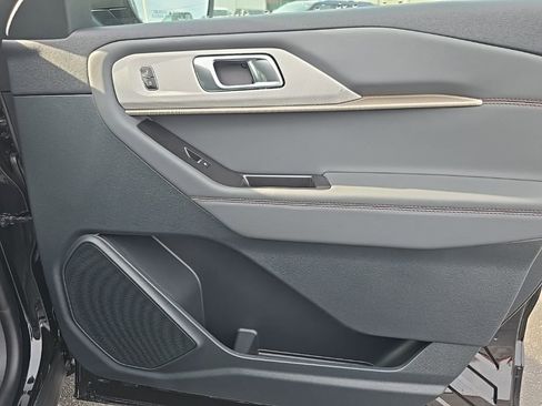 New 2026 Ford Explorer Active image 49