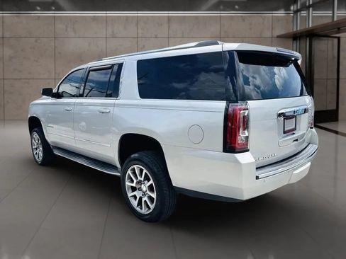 Used 2015 GMC Yukon XL Denali RWD image 5