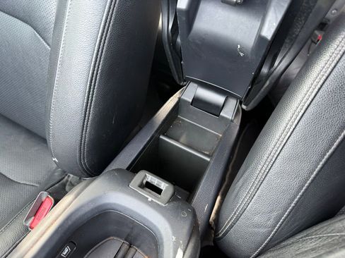 Used 2019 Honda HR-V EX-L image 18