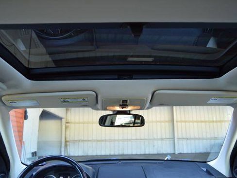 Used 2013 Land Rover LR2 HSE AWD/4WD image 27