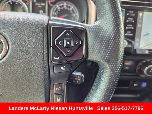 Used 2024 Toyota 4Runner TRD Off-Road Premium w/ Moonroof Package AWD/4WD image 26
