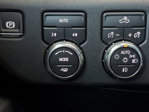 Used 2026 GMC Sierra 1500 Elevation AWD/4WD image 43