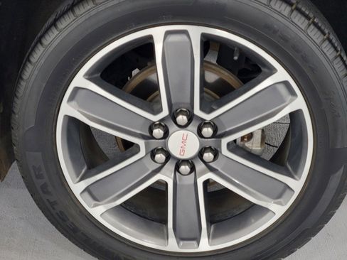 Used 2017 GMC Acadia Denali w/ LPO, Floor Liner Package image 10