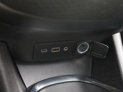 Used 2024 Chevrolet Malibu LT image 14