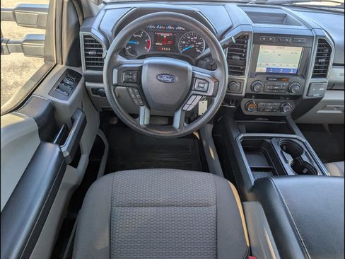 Used 2020 Ford F250 XLT w/ FX4 Off-Road Package image 10