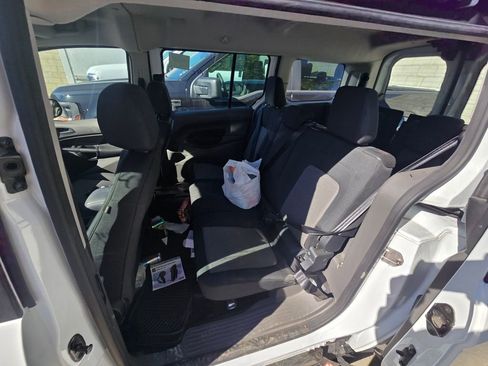 Used 2022 Ford Transit Connect XL image 15