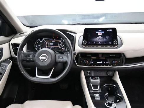 Used 2023 Nissan Rogue SL AWD/4WD image 11