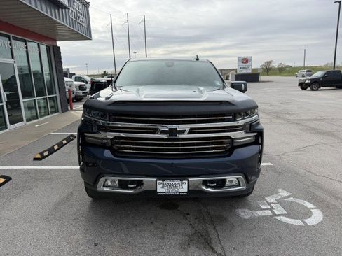 Used 2019 Chevrolet Silverado 1500 High Country image 11