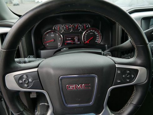 Used 2015 GMC Sierra 1500 SLE w/ SLE Value Package RWD image 21