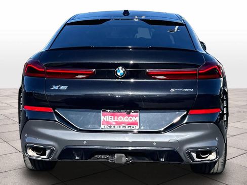 Used 2025 BMW X6 xDrive40i w/ Executive Package AWD/4WD image 8