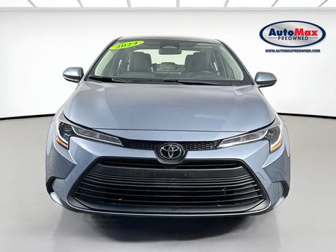 Used 2024 Toyota Corolla LE FWD image 6