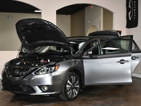 Used 2019 Nissan Sentra SL image 90