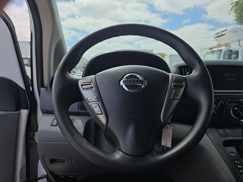 Used 2021 Nissan NV200 S FWD image 24