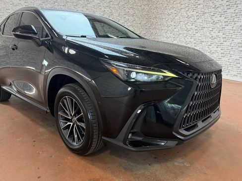 Used 2022 Lexus NX 250 FWD image 7