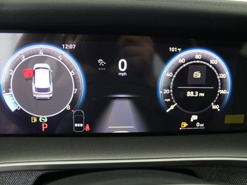 New 2025 Volkswagen Tiguan S image 17