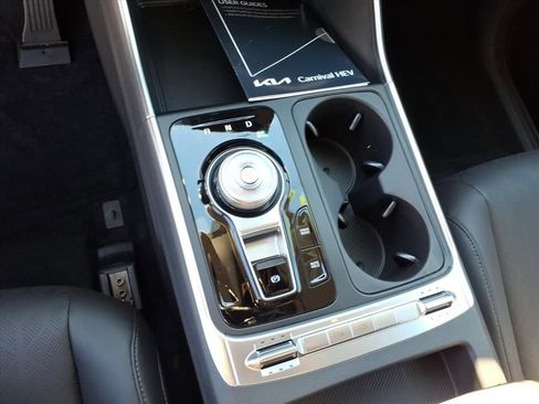 New 2026 Kia Carnival SX image 24