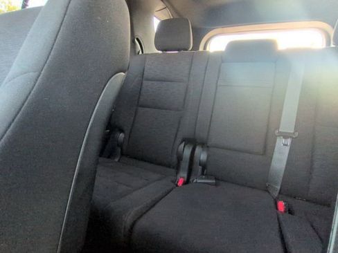 Used 2024 Dodge Durango SXT image 4