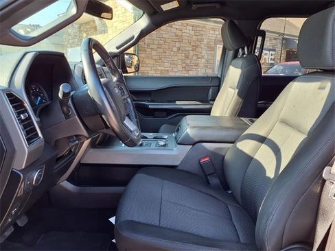 Used 2021 Ford Expedition XLT image 13