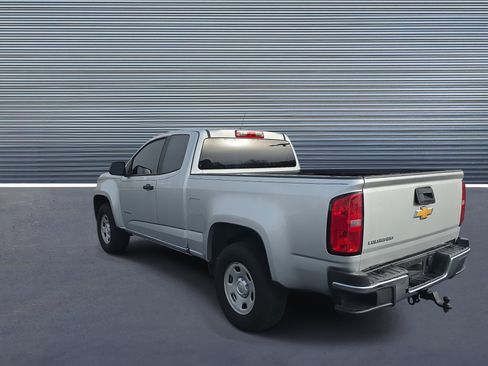Used 2016 Chevrolet Colorado W/T image 4