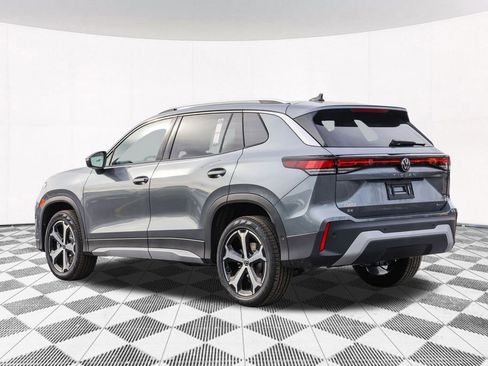 New 2026 Volkswagen Tiguan SE image 12