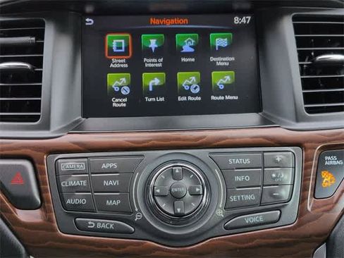 Used 2017 Nissan Pathfinder Platinum w/ Family Entertainment Package image 30