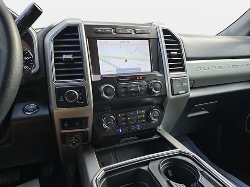 Used 2020 Ford F250 Lariat AWD/4WD image 17