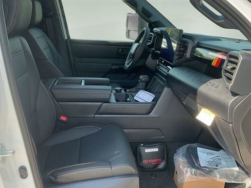 New 2026 Toyota Tundra SR5 AWD/4WD image 27