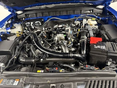 Used 2023 Ford Bronco Badlands w/ Sasquatch Package AWD/4WD image 29