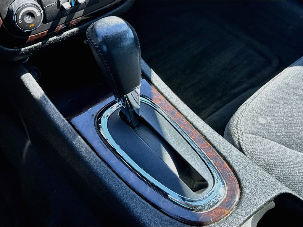 Used 2013 Chevrolet Impala LT w/ LT Sunroof Package FWD image 20
