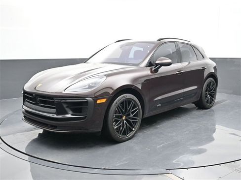 Used 2024 Porsche Macan GTS image 1