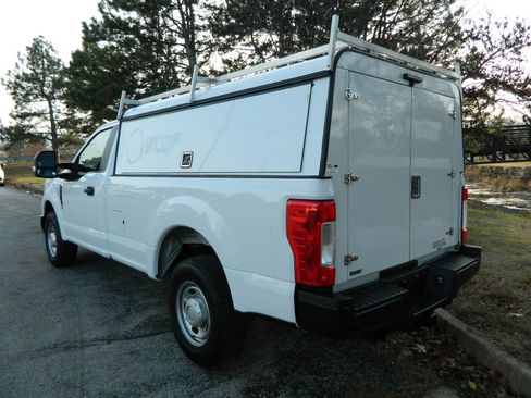 Used 2019 Ford F350 XL w/ Power Equipment Group image 6