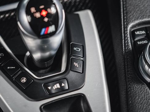 Used 2016 BMW M6 Gran Coupe w/ Executive Package RWD image 65