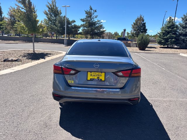 Used 2023 Nissan Altima 2.5 SV AWD/4WD image 4