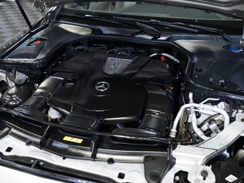 Used 2018 Mercedes-Benz E 400 Coupe image 44