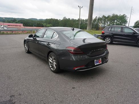 Used 2022 Genesis G70 2.0T RWD image 19