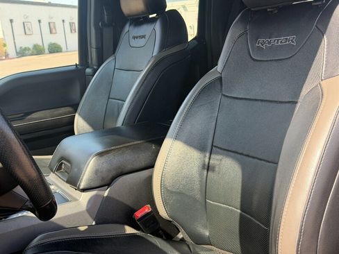 Used 2018 Ford F150 Raptor w/ Equipment Group 802A Luxury AWD/4WD image 25