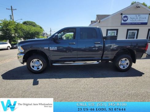Used 2015 RAM 2500 Tradesman w/ Chrome Appearance Group AWD/4WD image 7