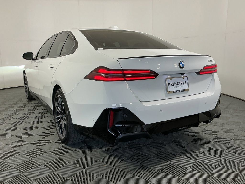 Certified 2025 BMW 530i w/ M Sport Package RWD image 7