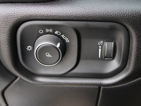 Used 2021 RAM 2500 Tradesman AWD/4WD image 26