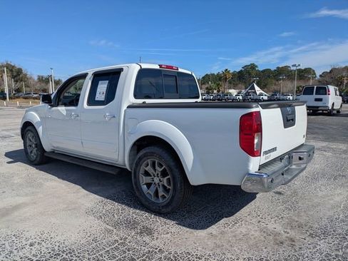 Used 2019 Nissan Frontier SL image 7