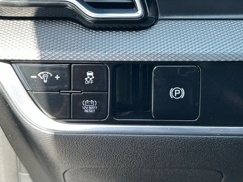 Used 2023 Kia Sportage LX AWD/4WD image 20