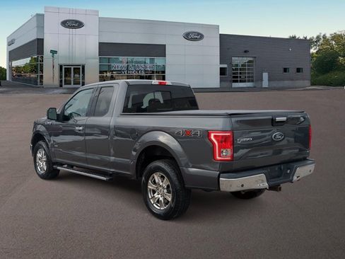 Used 2017 Ford F150 XLT w/ Equipment Group 302A Luxury image 8