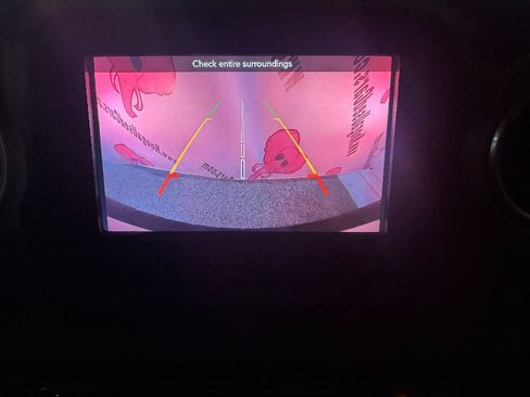 Used 2018 Jeep Wrangler Unlimited Sahara image 26