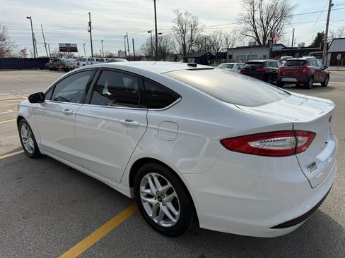 Used 2013 Ford Fusion SE FWD image 6