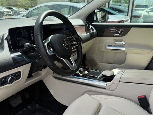 Used 2021 Mercedes-Benz GLA 250 4MATIC image 15