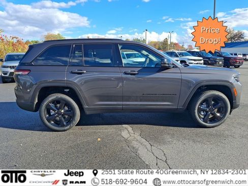 New 2025 Jeep Grand Cherokee Limited w/ Black Appearance Package image 8
